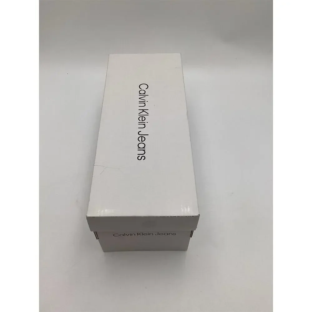 Calvin Klein discover perfect